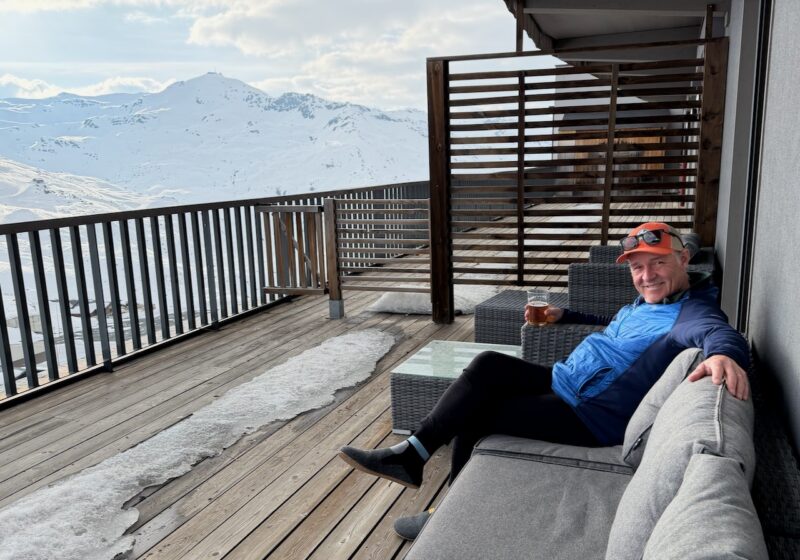 Spring skiing in Val Thorens. Image © PlanetSKI